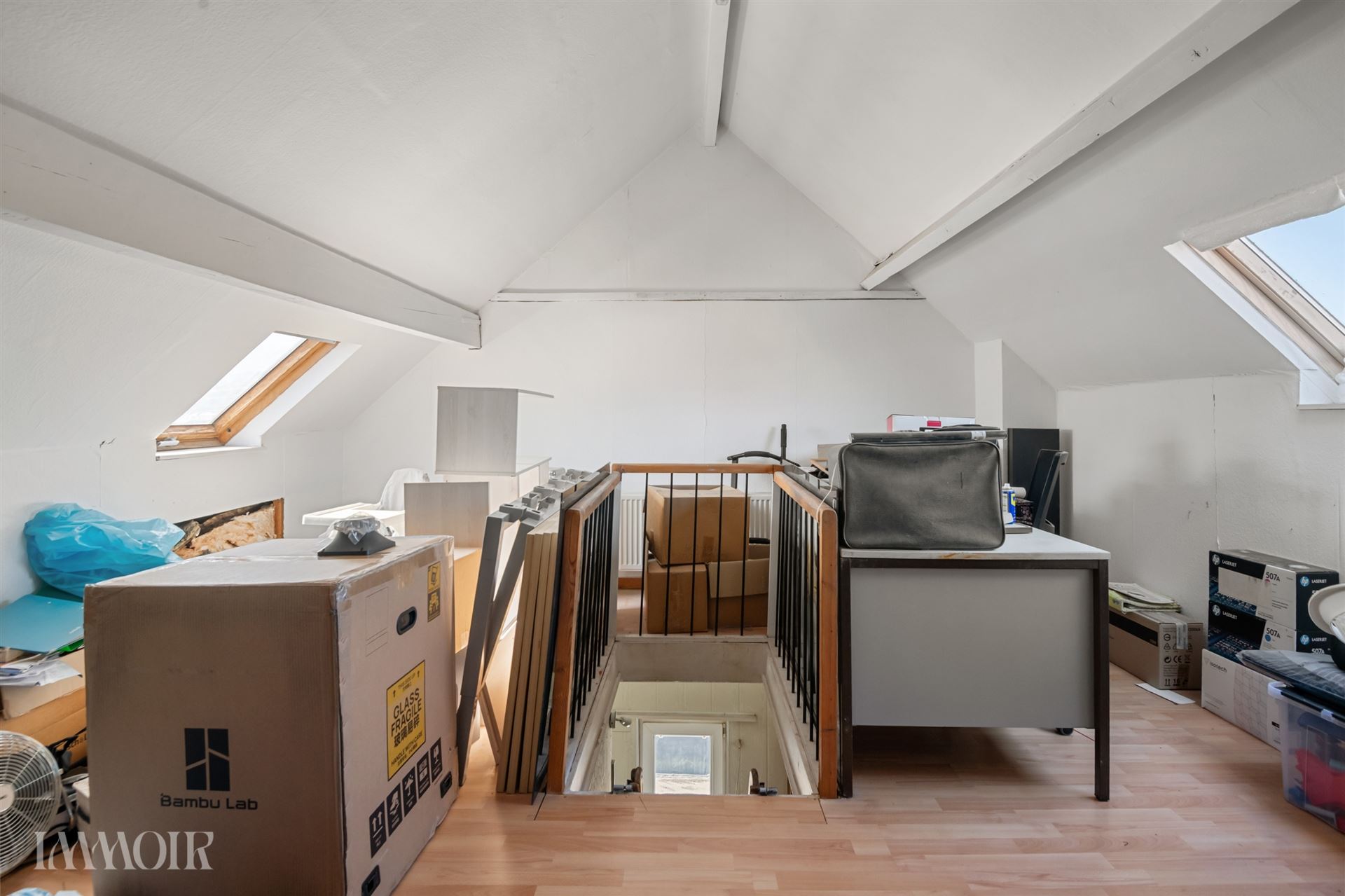 Centraal gelegen gezinswoning met 3 slaapkamers en stadstuin.