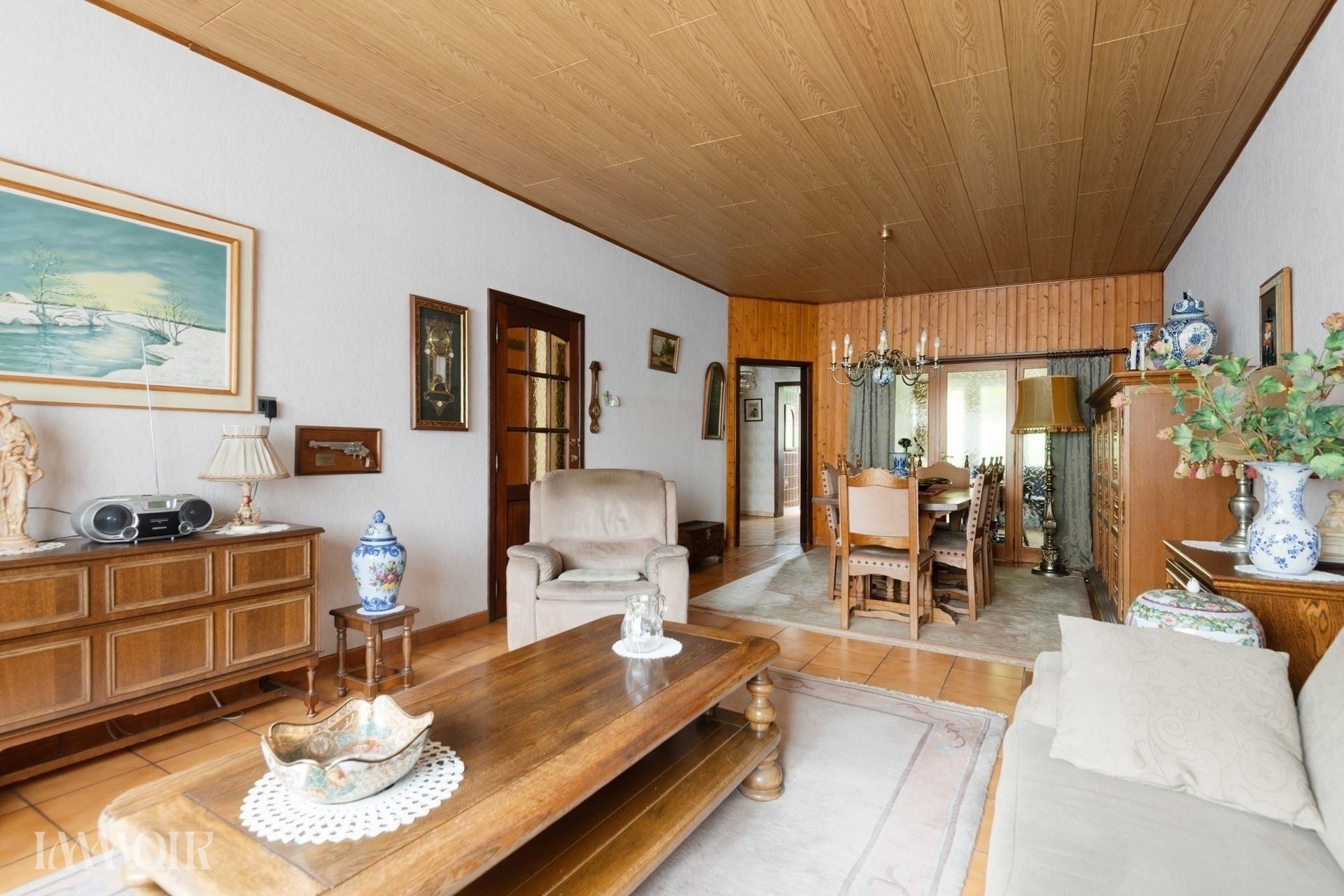 Ruime woning met stadstuin en tal van mogelijkheden op centrale ligging.