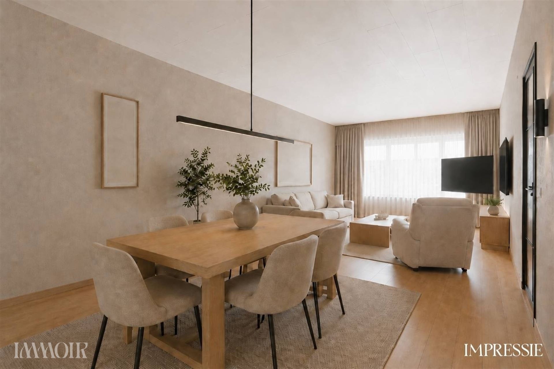 Ruime woning met stadstuin en tal van mogelijkheden op centrale ligging.