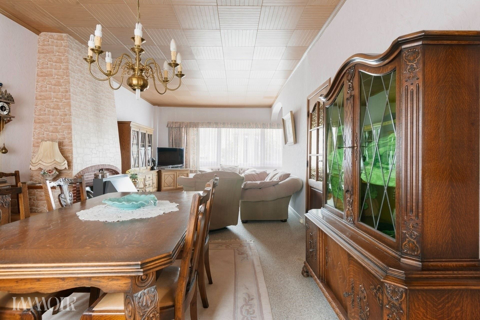 Ruime woning met stadstuin en tal van mogelijkheden op centrale ligging.