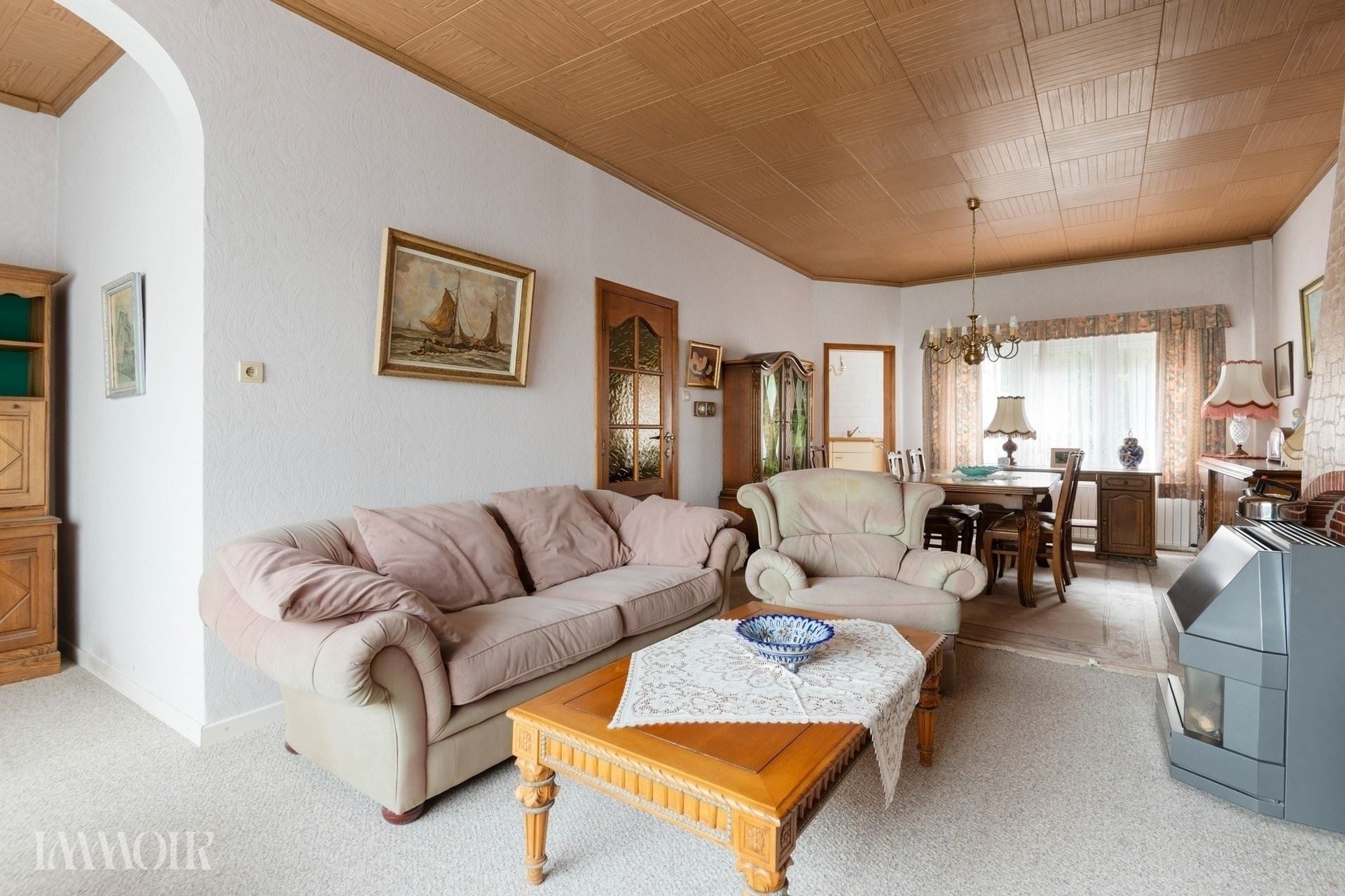 Ruime woning met stadstuin en tal van mogelijkheden op centrale ligging.
