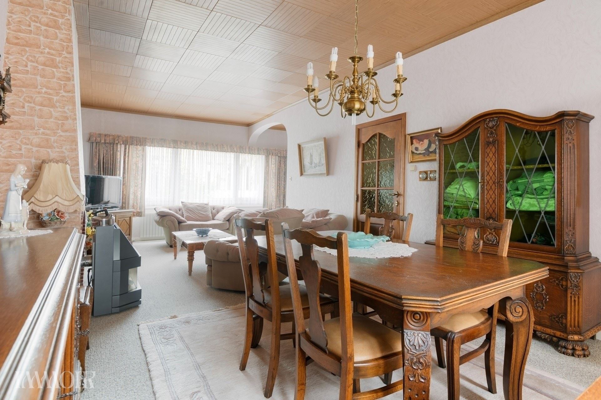 Ruime woning met stadstuin en tal van mogelijkheden op centrale ligging.