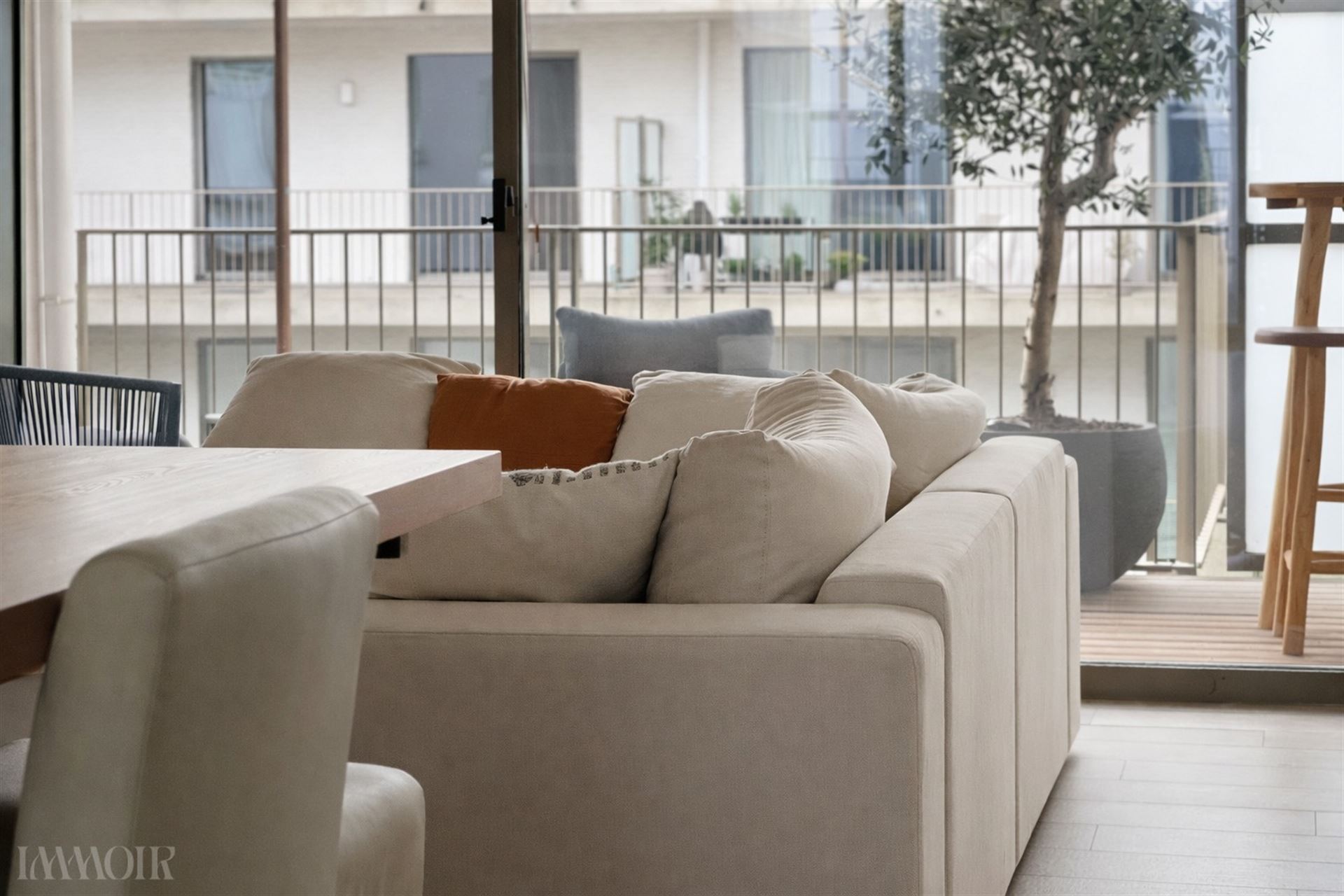 Stijlvol appartement met terras op het Eilandje.