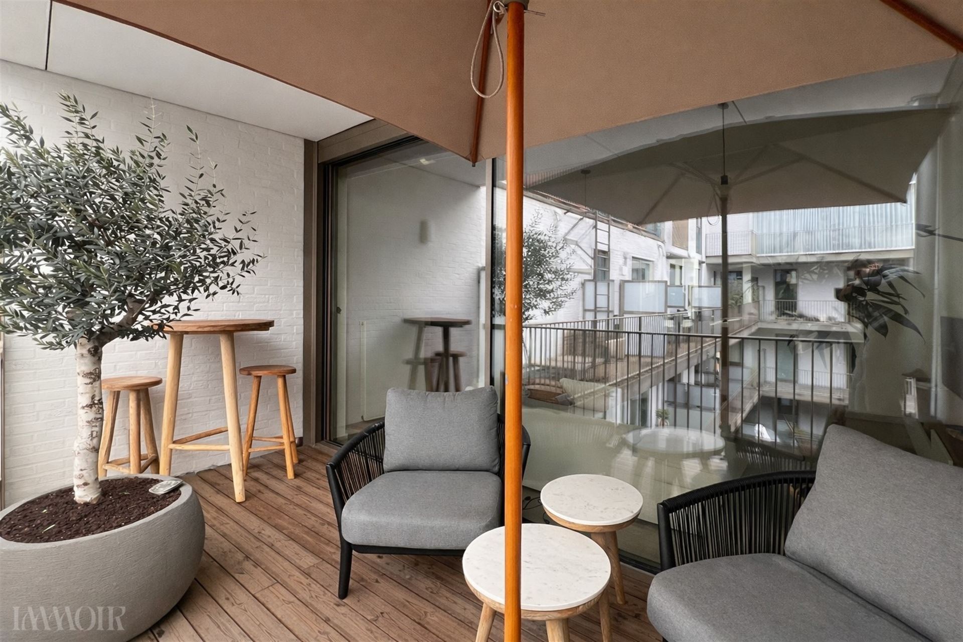 Stijlvol appartement met terras op het Eilandje.