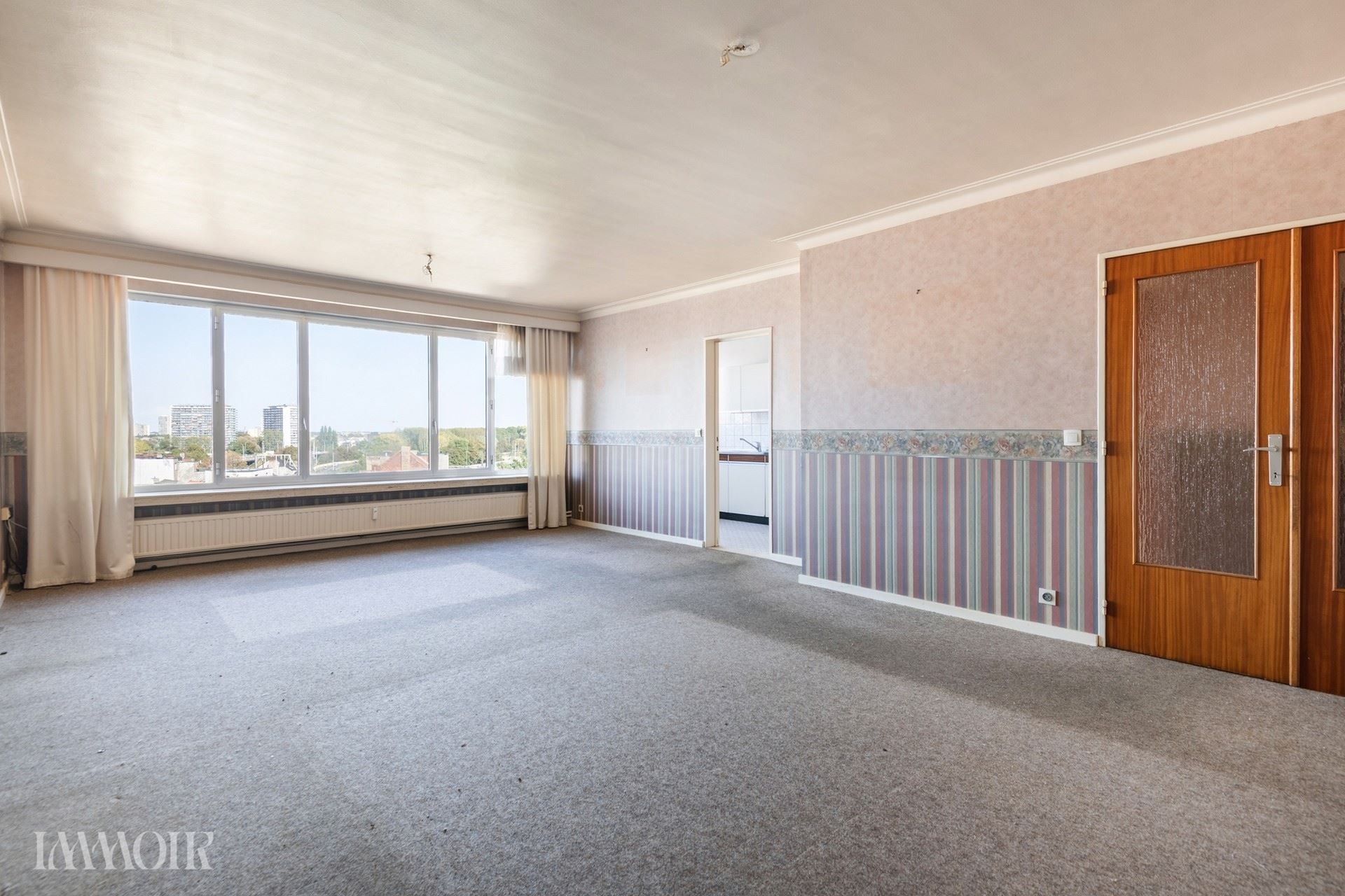 Appartement met 2 slpks en panoramisch uitzicht.