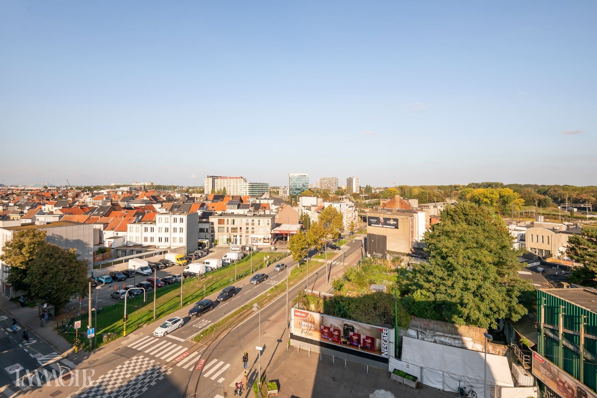 Appartement met 2 slpks en panoramisch uitzicht.