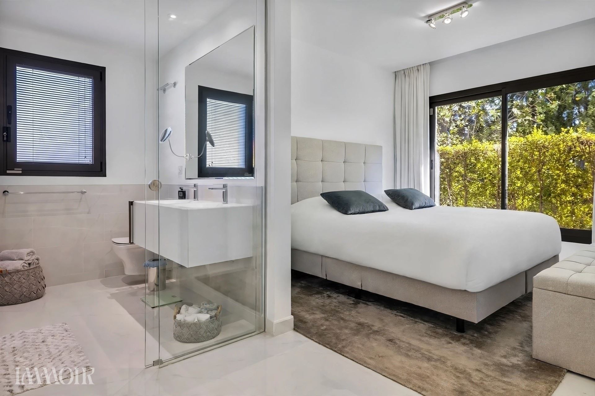 Exclusief wonen onder de Spaanse zon in Benahavis. 