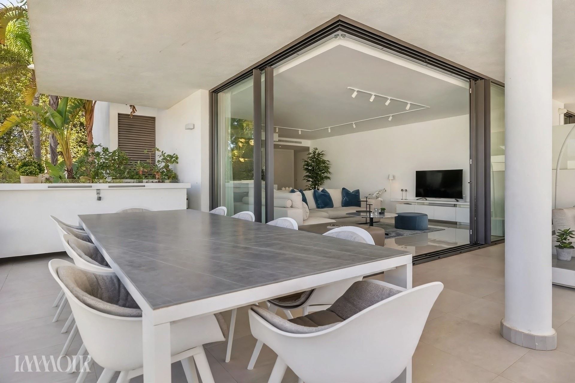 Exclusief wonen onder de Spaanse zon in Benahavis. 