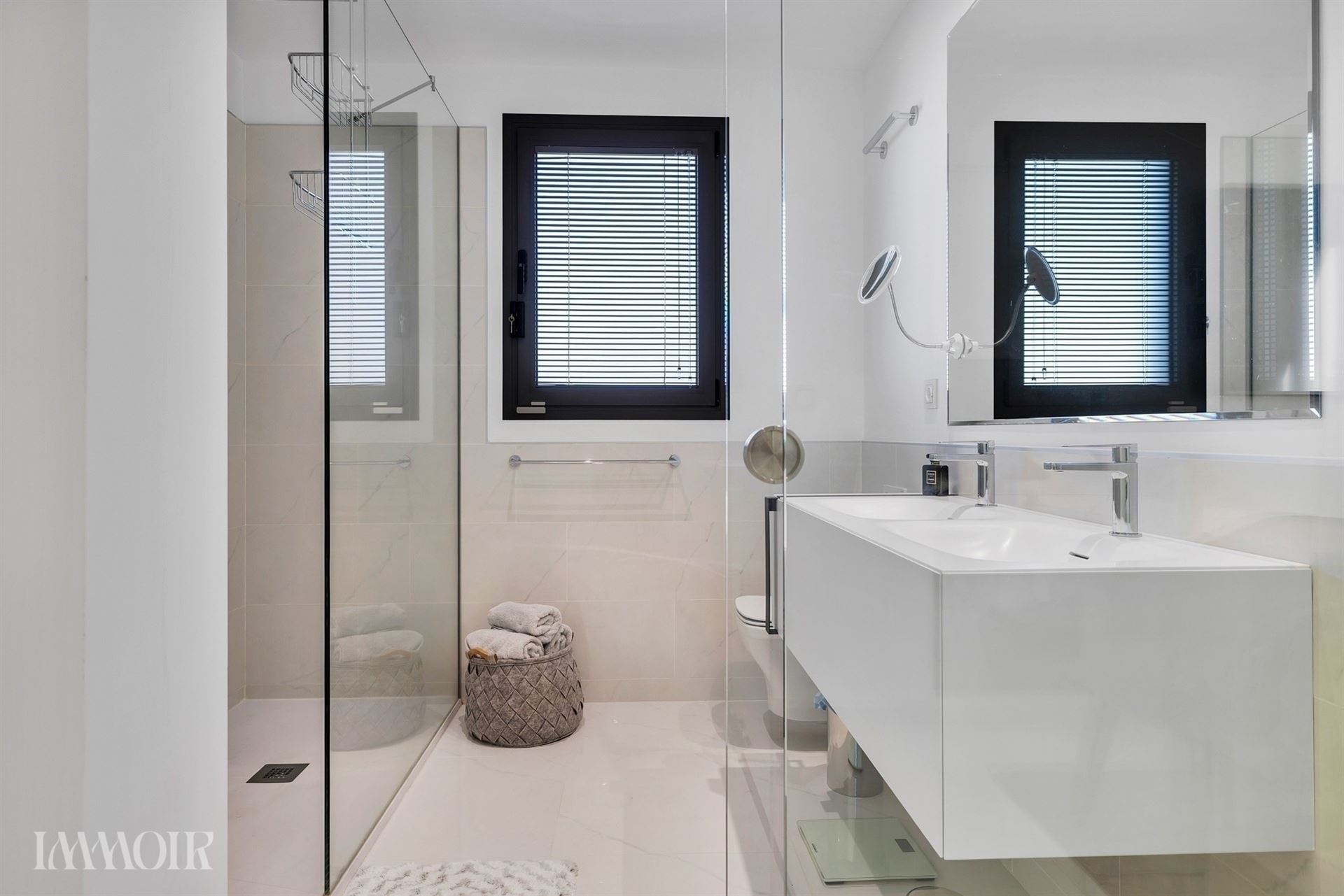 Exclusief wonen onder de Spaanse zon in Benahavis. 