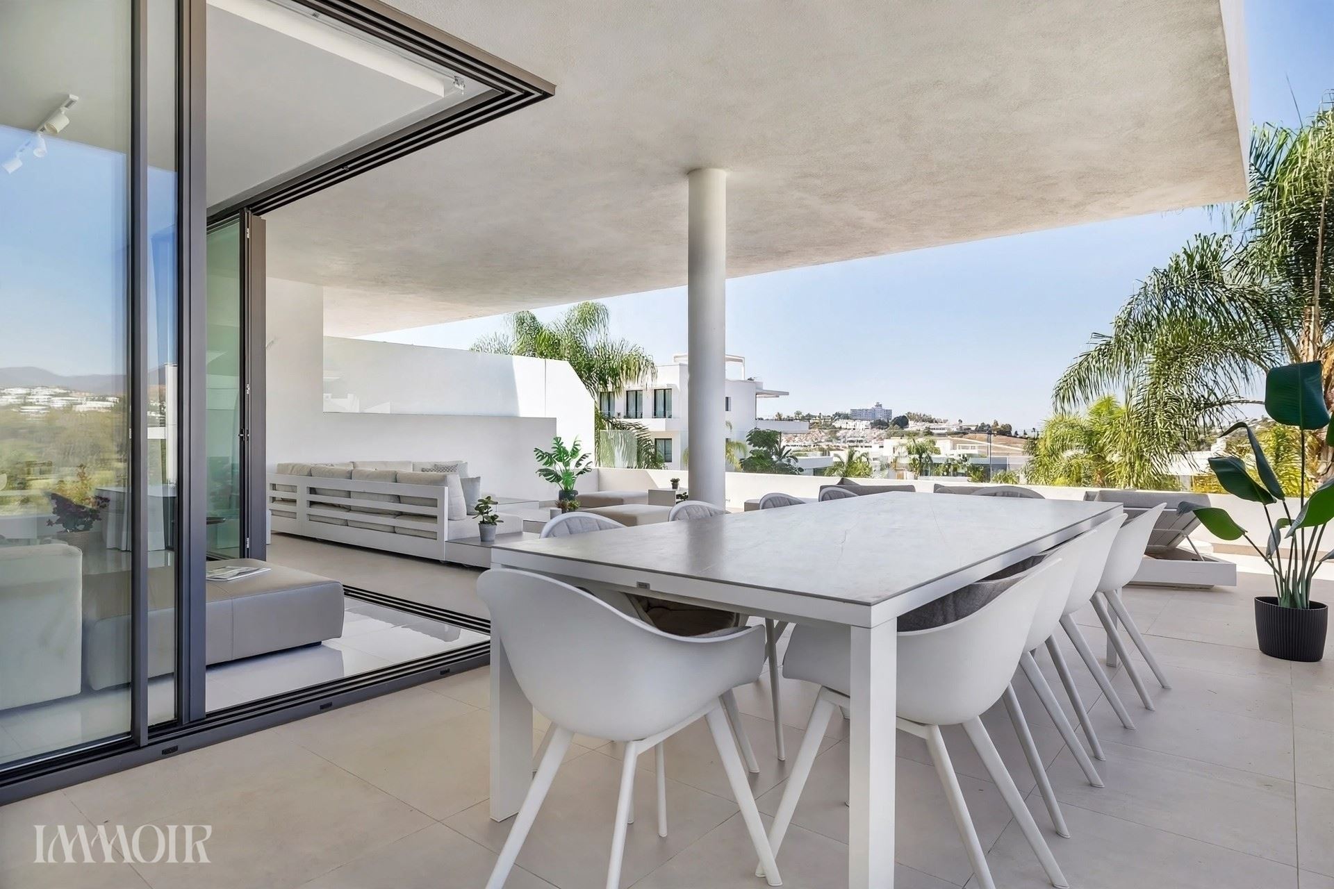 Exclusief wonen onder de Spaanse zon in Benahavis. 