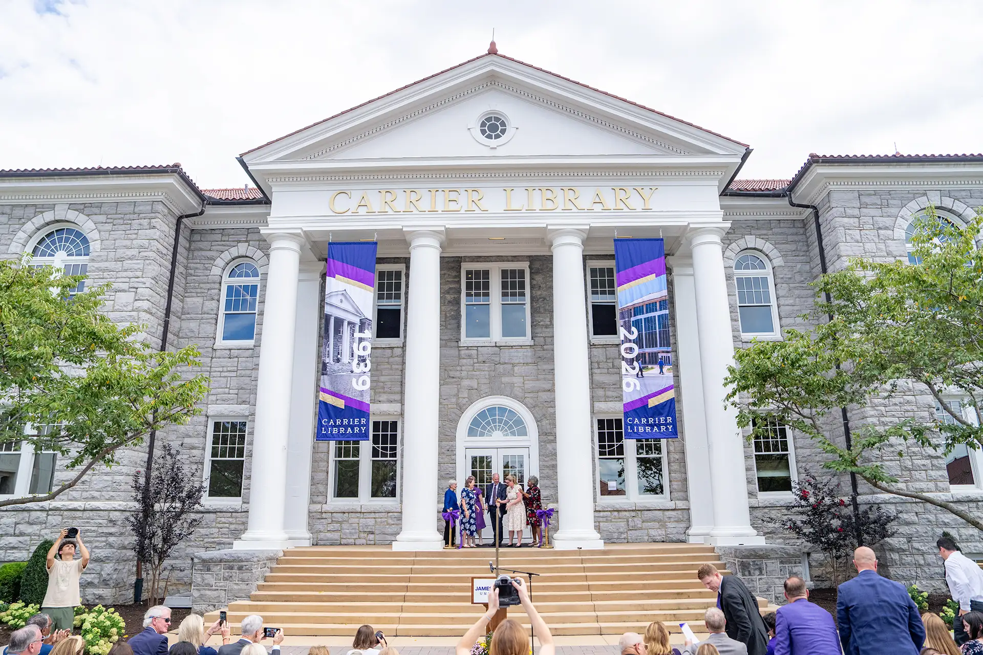 James Madison University Celebrates Renovated Carrier Library