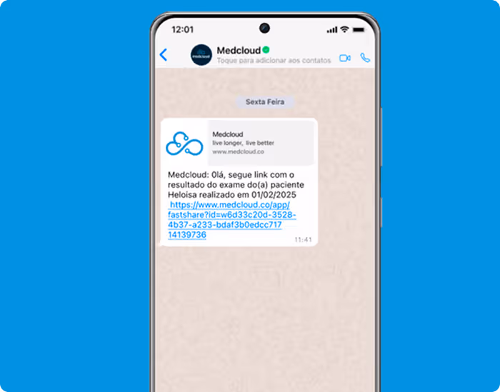 Documento médico digitalizado da medcloud exibido em uma tela de computador com um QR code para acesso via URL.