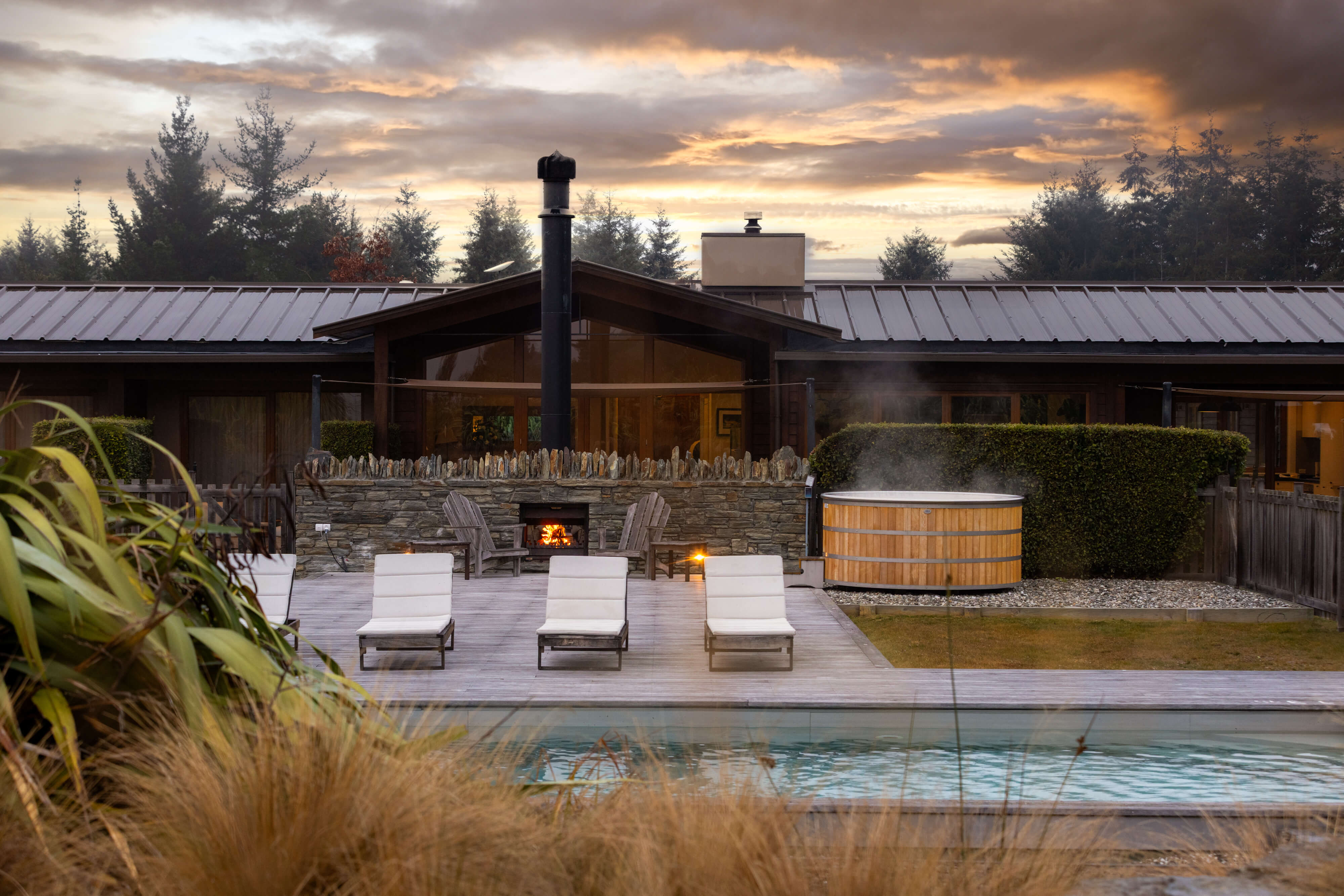 View looking over the pool area towards the mountains