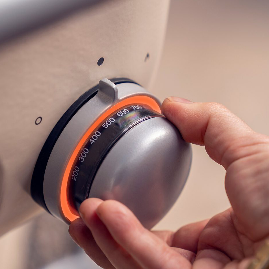 Spark Grill temperature dial detail