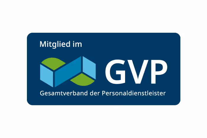 Logo des Gesamtverbands der Personaldienstleister mit dem Text Mitglied im GVP.
