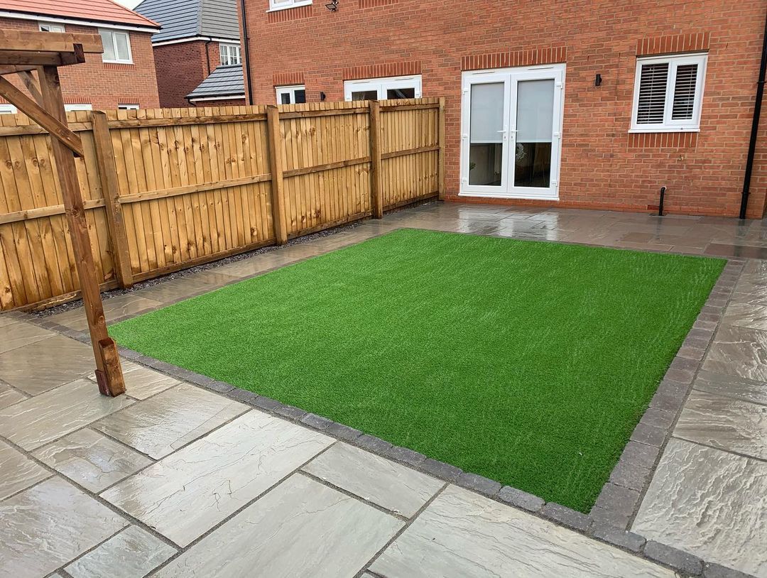 Quality fence installation in Nottingham by KAB Best Fencing