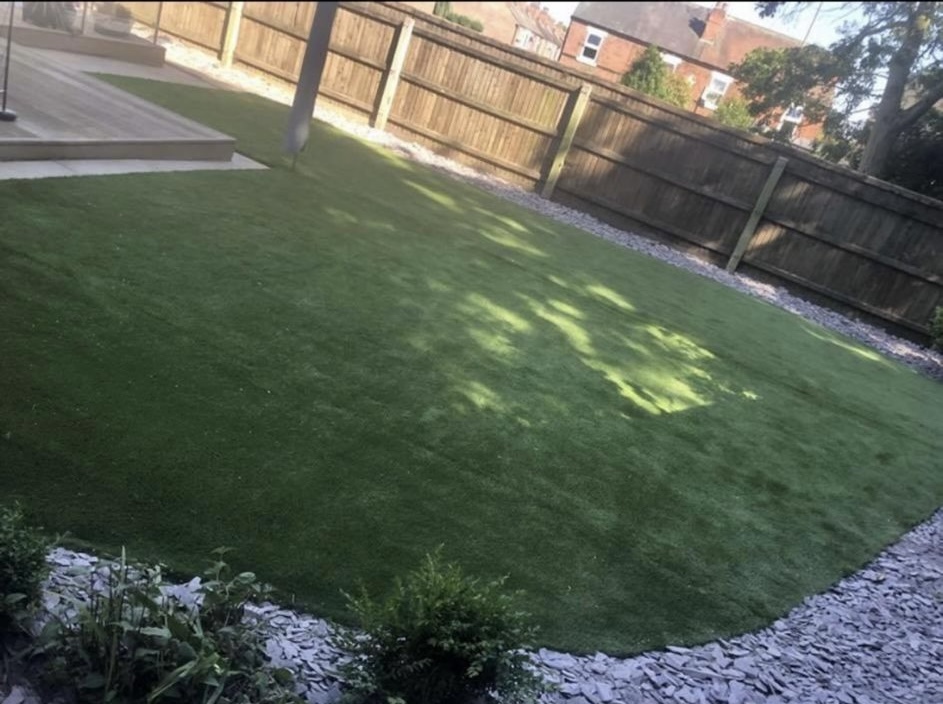 Wooden fence installation in Nottingham by KAB Best Fencing