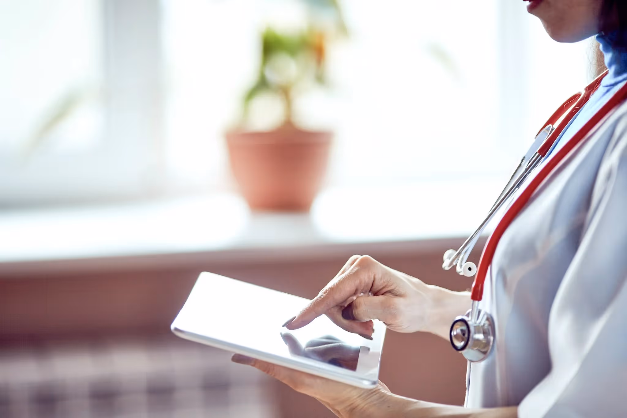 Common Credentialing Hurdles: Transform Risk Into Reliability in Healthcare’s new Superconnected Age