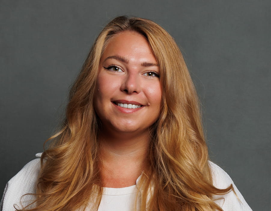 Elsa Chumokova eine Studienberaterin an der CBS University of Applied Sciences. 