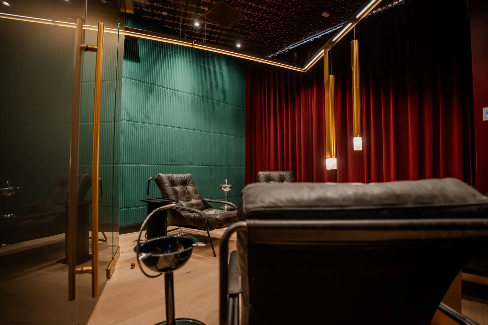 The lounge, cognac leather armchairs