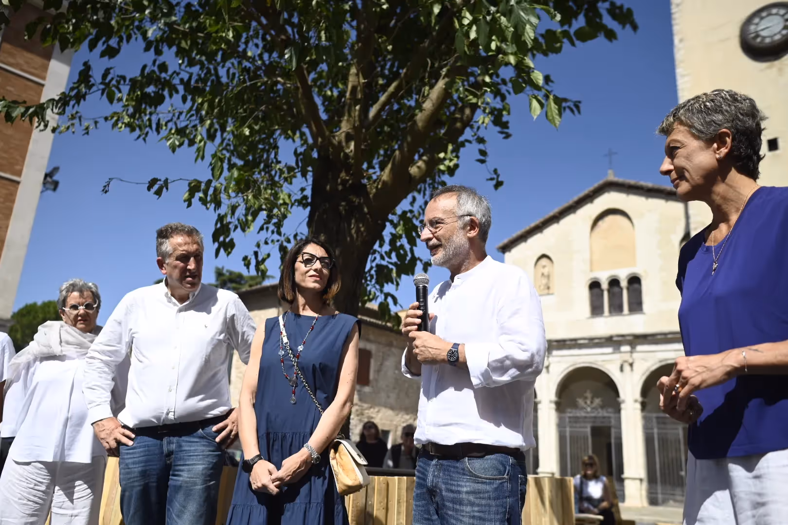 The Forest of San Gregorio. A heat island management experience to Spoleto
