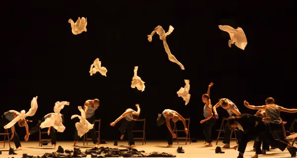 Dynamic dance performance at Festival di Spoleto with flying performers