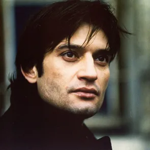 Ritratto di artista al Festival di Spoleto, sguardo intenso e profilo