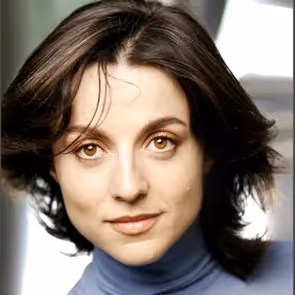 Artist portrait from Festival di Spoleto, woman in blue turtleneck