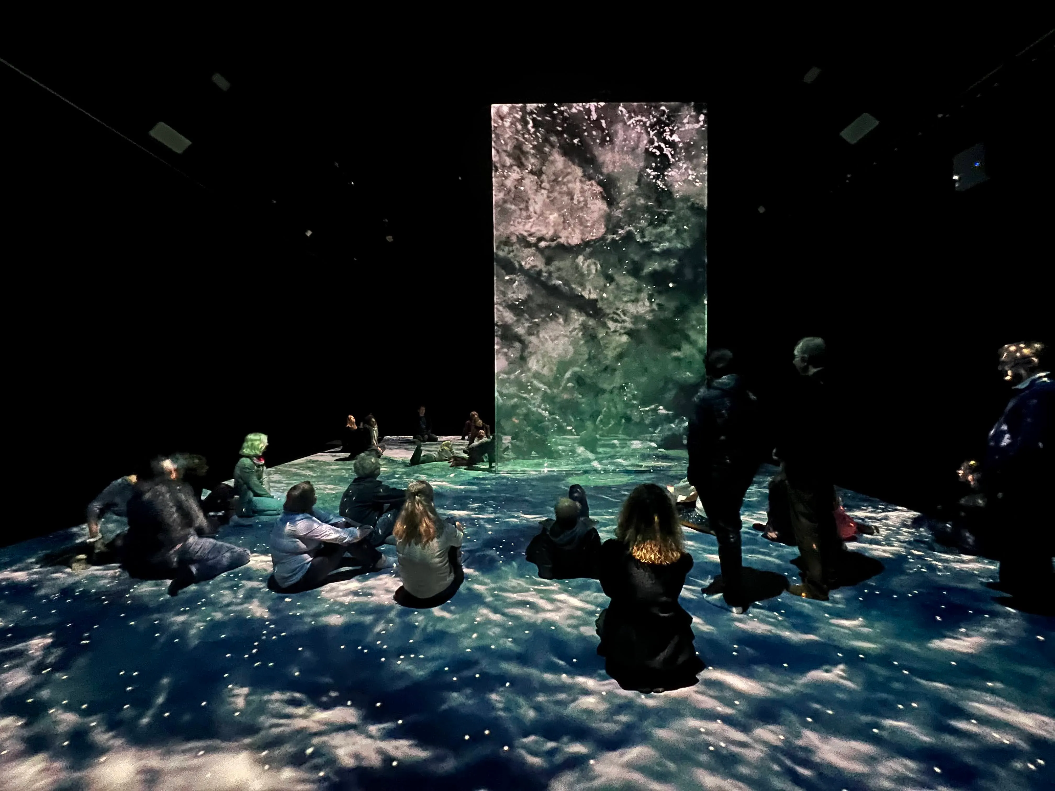 Festival di Spoleto immersive art installation with audience surrounded by starry projection