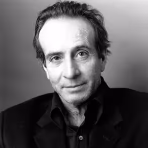 Prominent artist portrait for Festival di Spoleto, black and white headshot