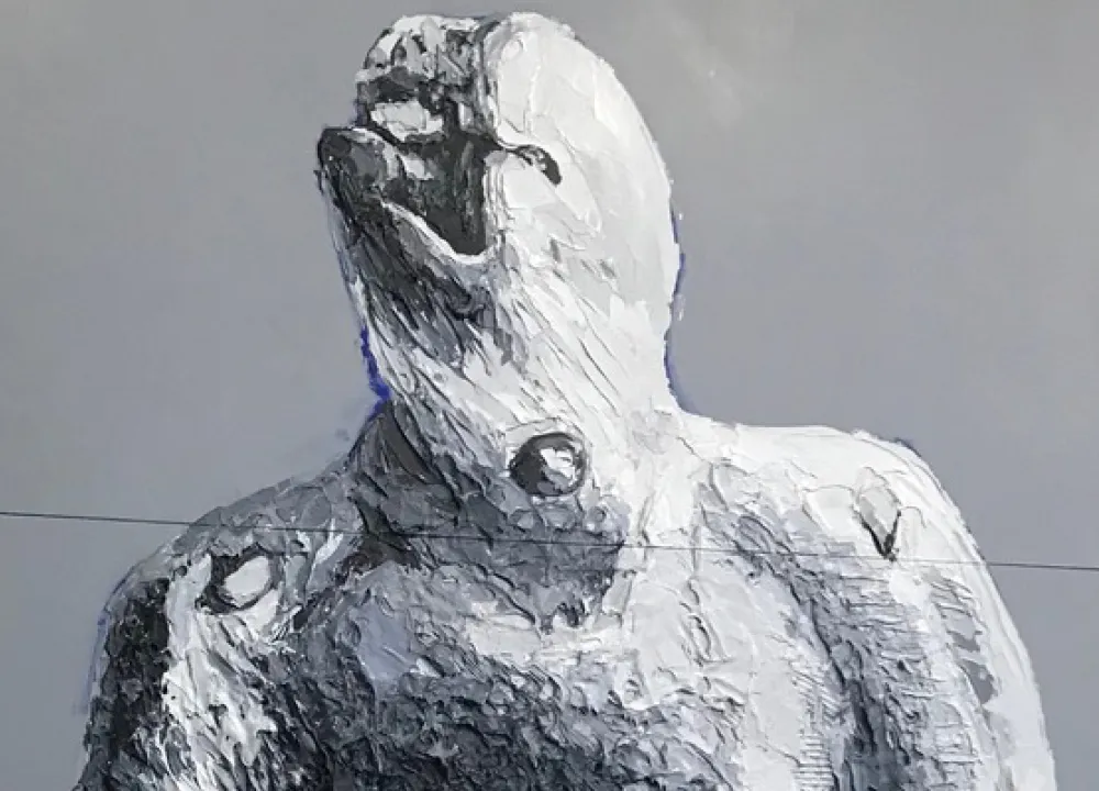 Scultura in bianco e nero al Festival di Spoleto, figura astratta