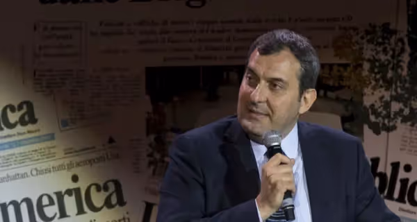 Ospite al Festival di Spoleto, intervistato durante un evento mediatico