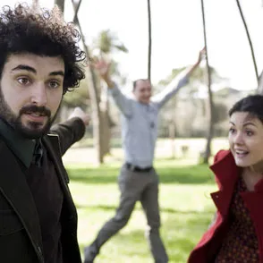 Artisti creativi al Festival di Spoleto, giocando con energia e passione