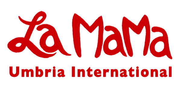 Logo del Festival di Spoleto, La MaMa Umbria International in rosso