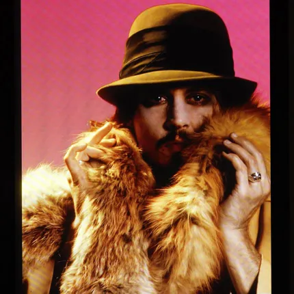 Festival di Spoleto poster featuring stylish performer in fur coat and hat