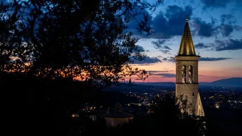 Video Festival di Spoleto twilight scene with church tower overlooking cityscape