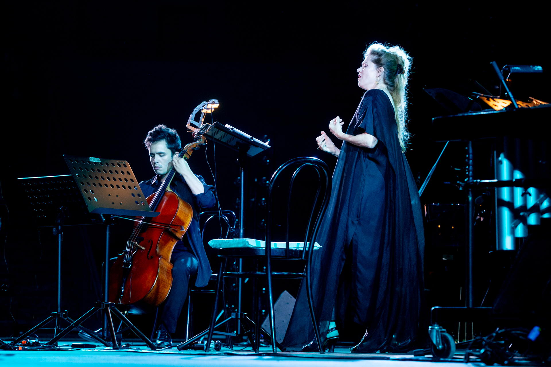 Concerto di musica classica al Festival di Spoleto con violoncellista e vocalist