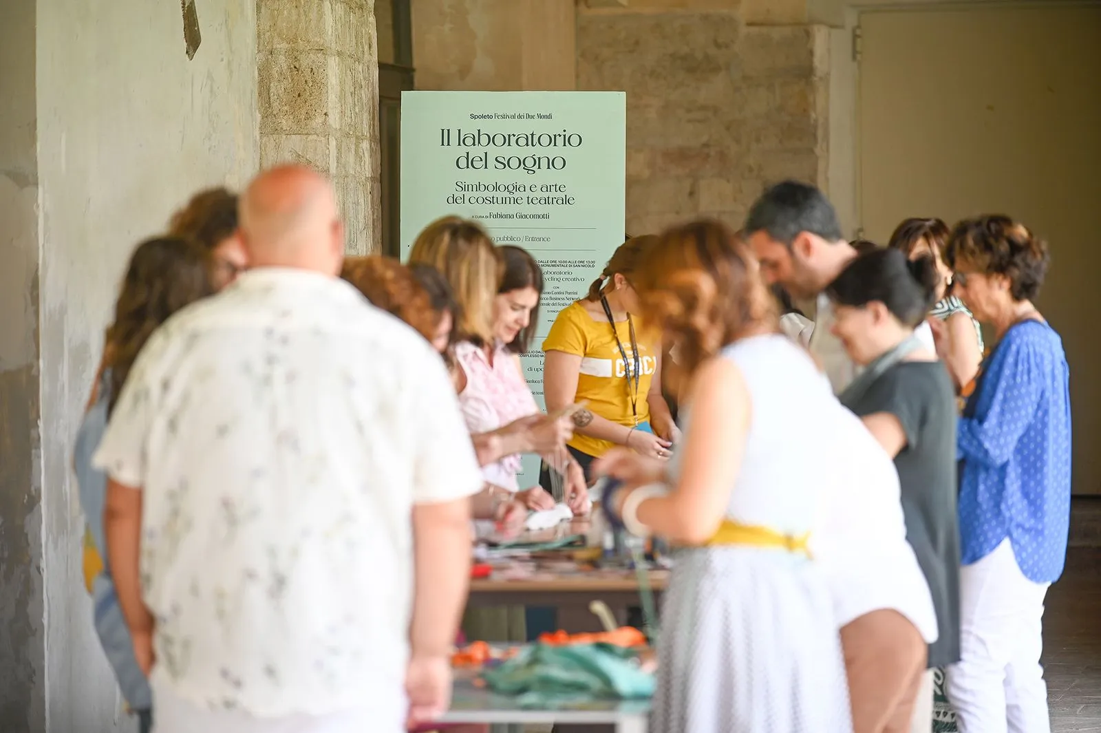 Laboratorio del sogno al Festival di Spoleto: simbologia e costume teatrale
