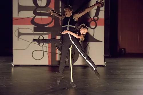 Festival di Spoleto dancers perform dynamic contemporary dance on stage