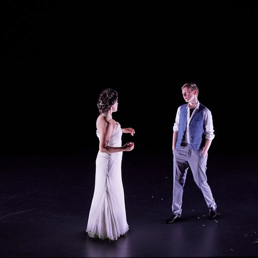 Festival di Spoleto performance: dramatic dance scene with elegant performers