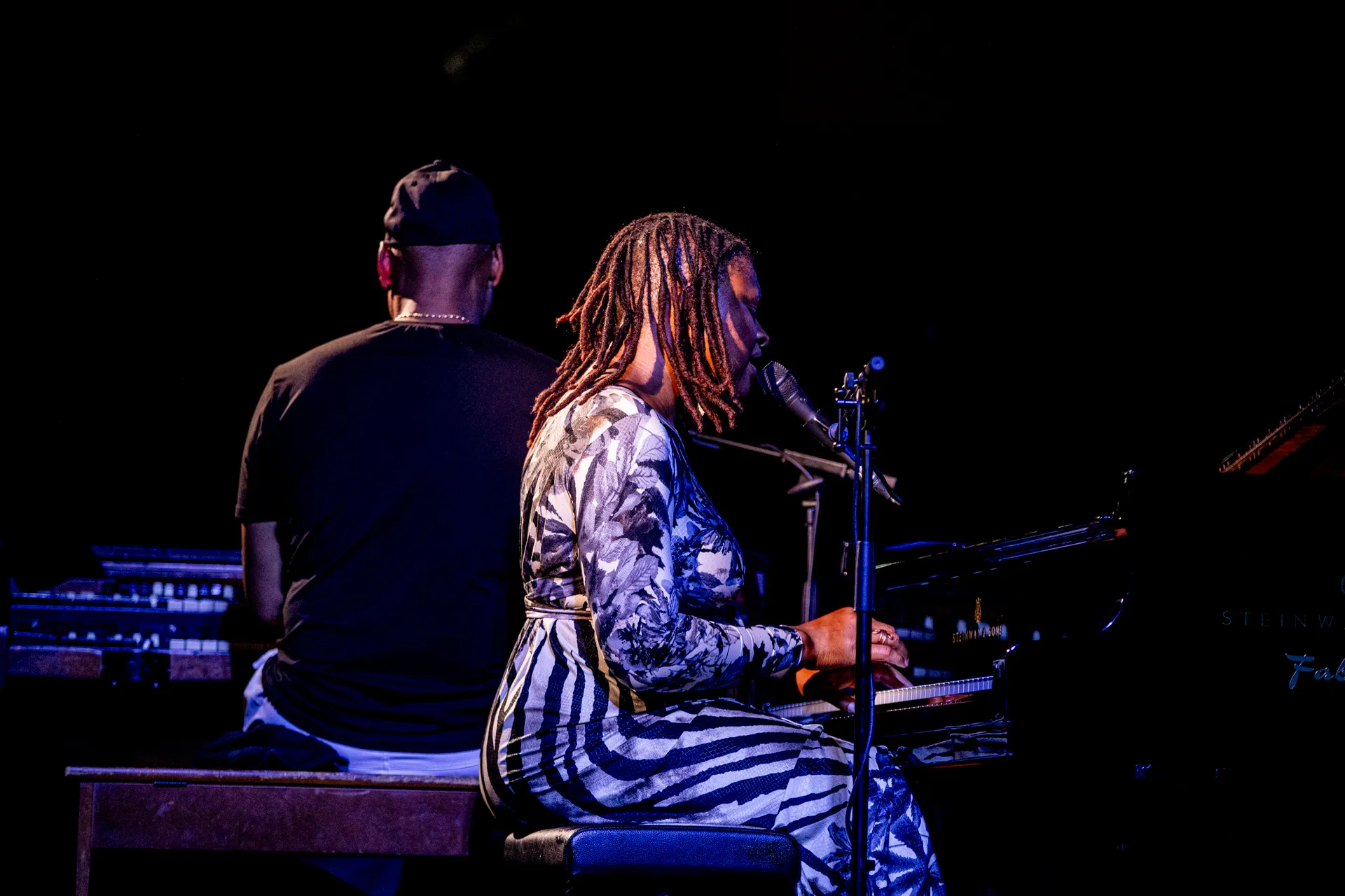 Esibizione musicale al Festival di Spoleto con artisti al pianoforte