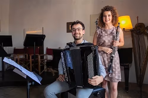 Musicians prepare for Festival di Spoleto, accordion and clarinet performance