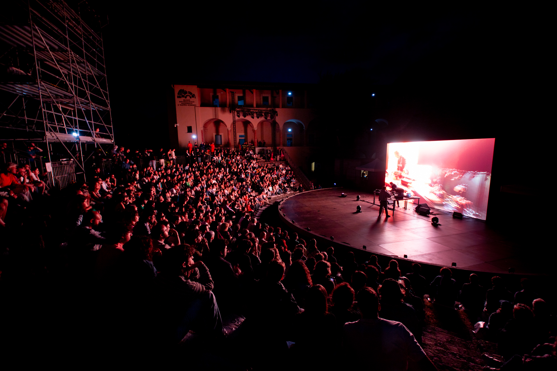 Festival di Spoleto: Packed audience watches performance on dramatic stage