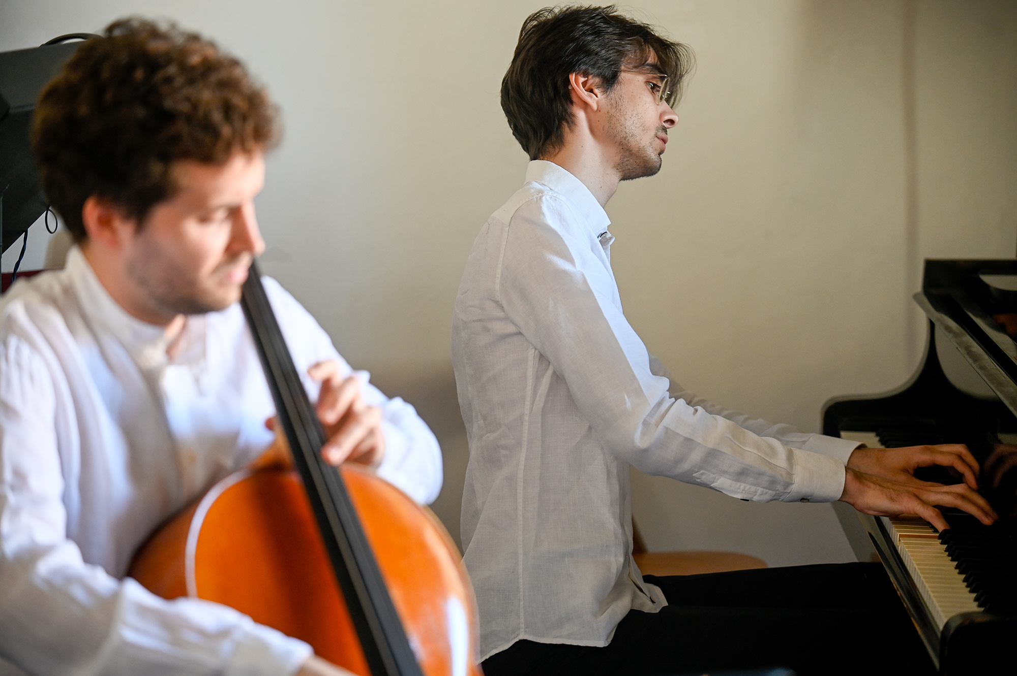 Festival di Spoleto musicians performing piano and cello duet together