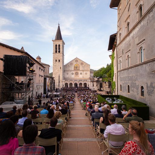 Festival di Spoleto outdoor concert at historic cathedral square with large audience