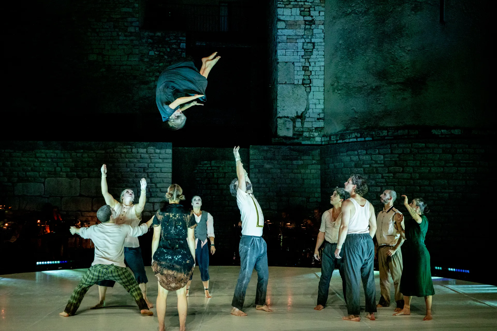 Festival di Spoleto dance performance with dramatic aerial acrobatics