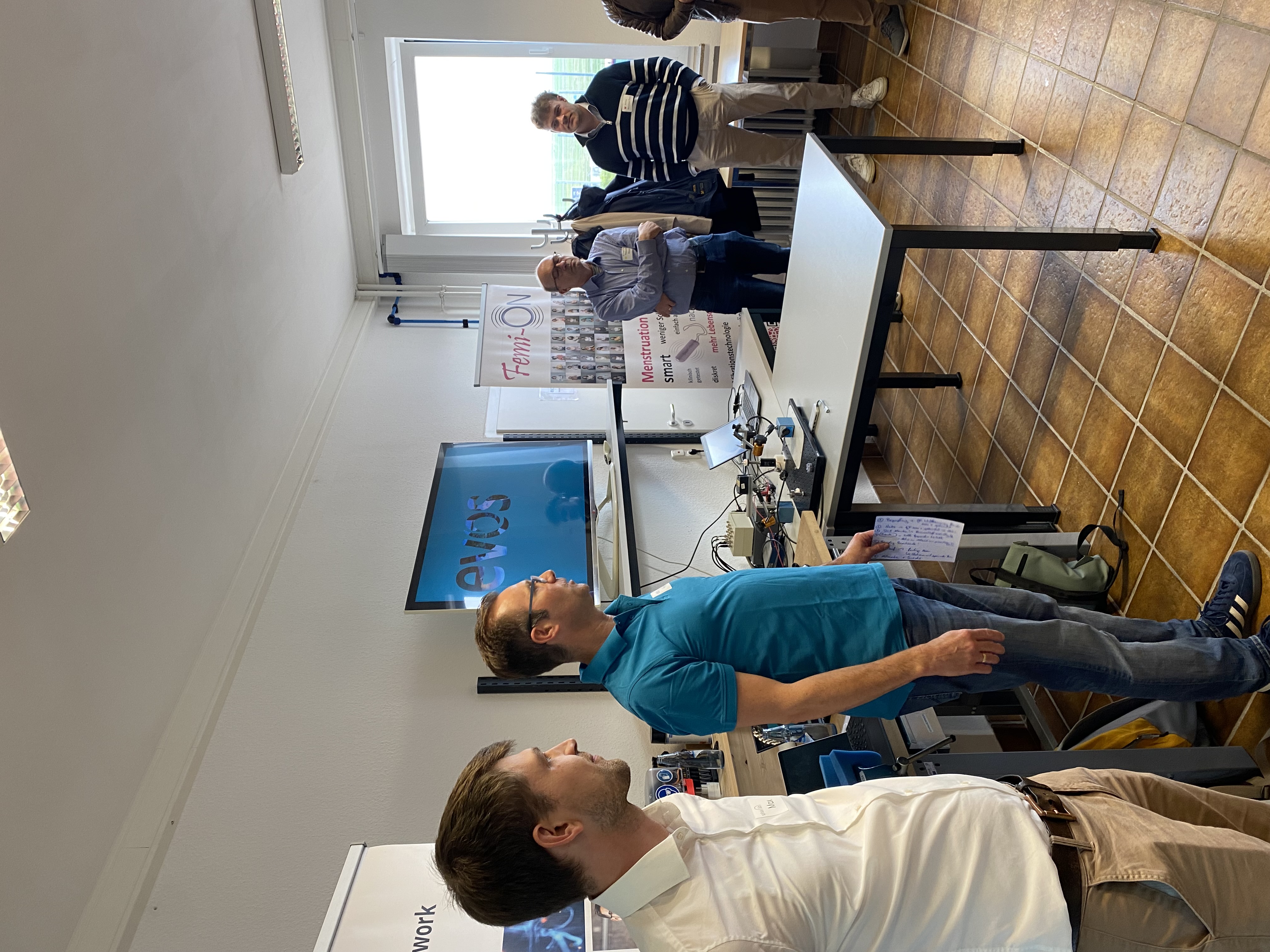 Heiko De Ben und Max Lindemann begrüßen die Gäste