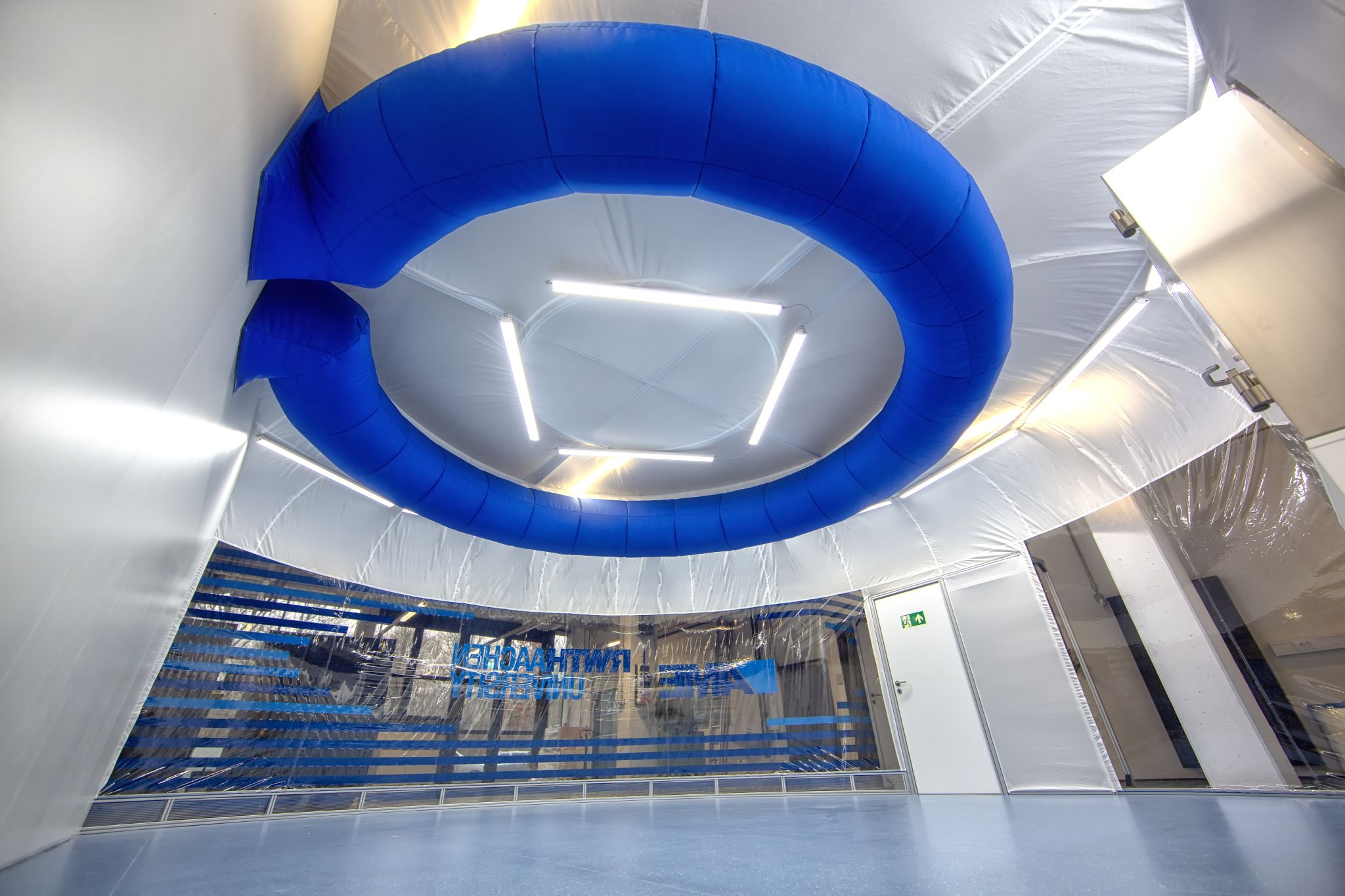 runder Reinraum im CBMS der RWTH Aachen