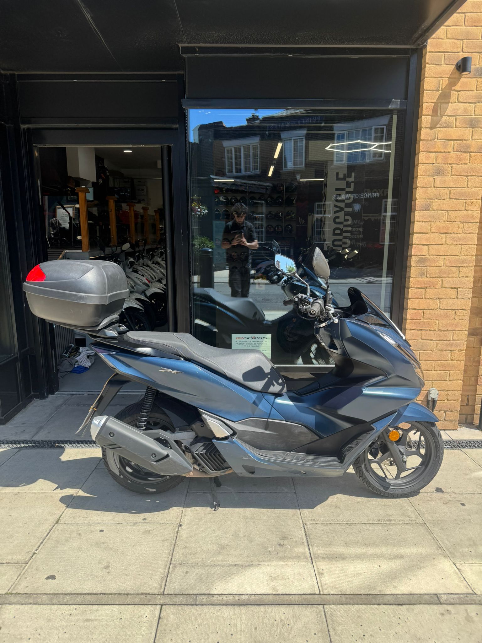 2023 HONDA PCX (HDF)