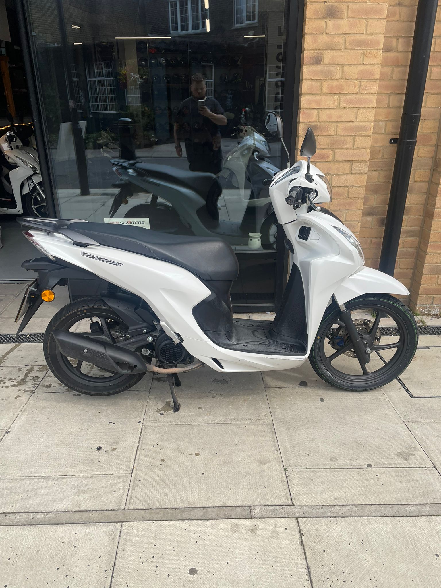 2023 HONDA VISION (UYV)